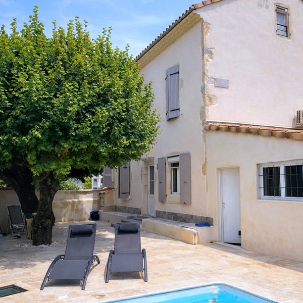 La maison et le tilleul